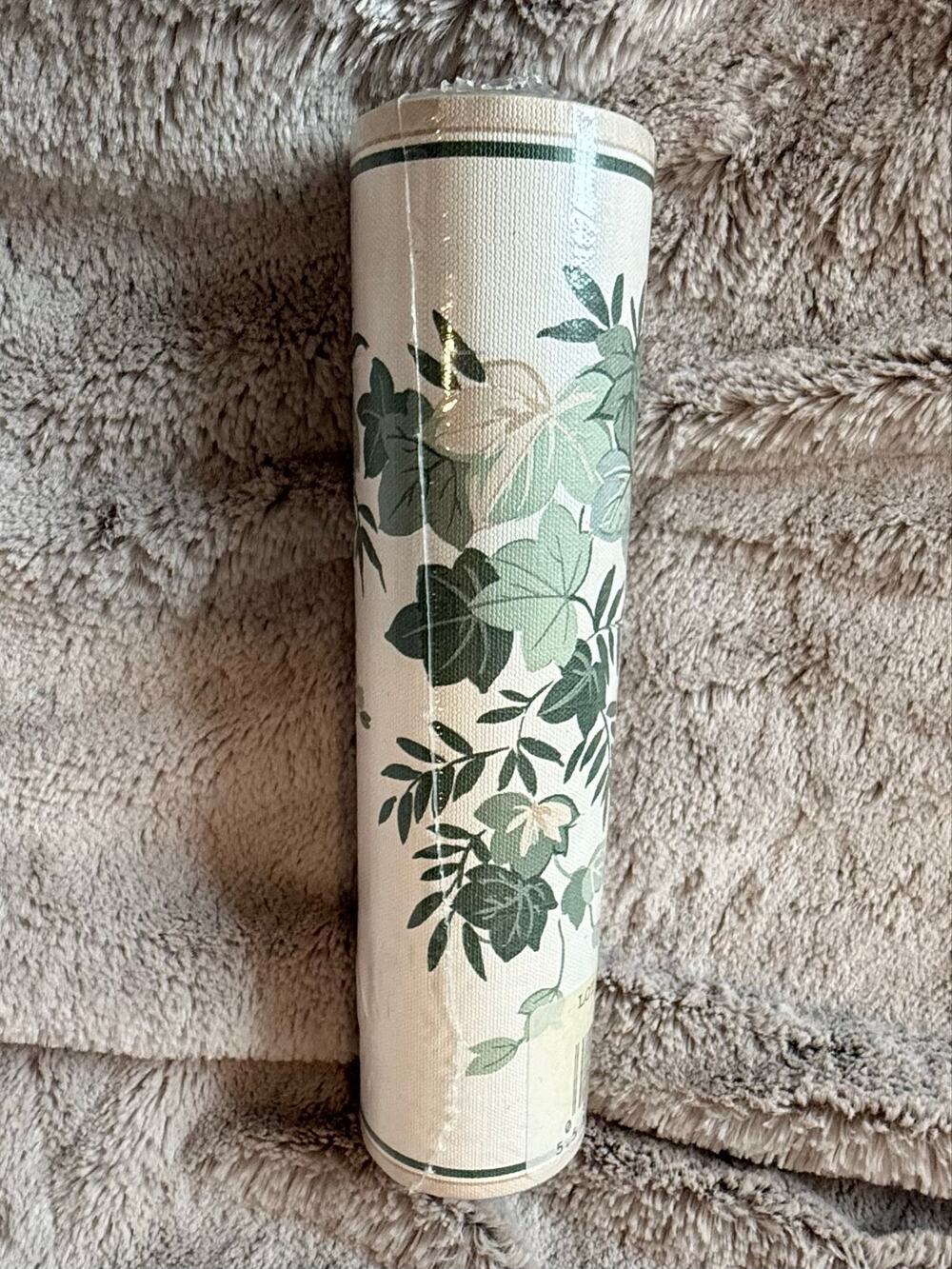 NIP Vintage 90s Montgomery Ward Ivy Print Wallpaper Border 5.5 Yards